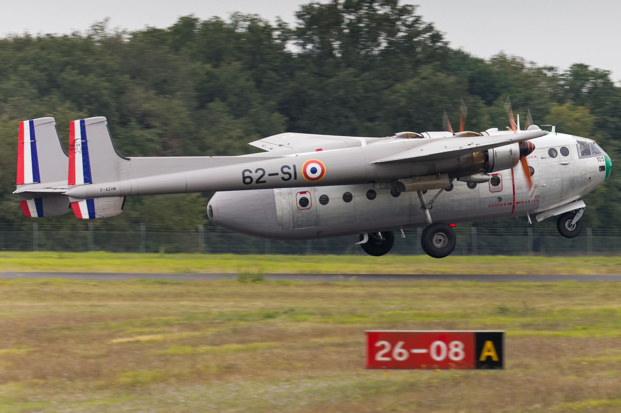 01-Nord 2501 n° 105F-AZVM.1